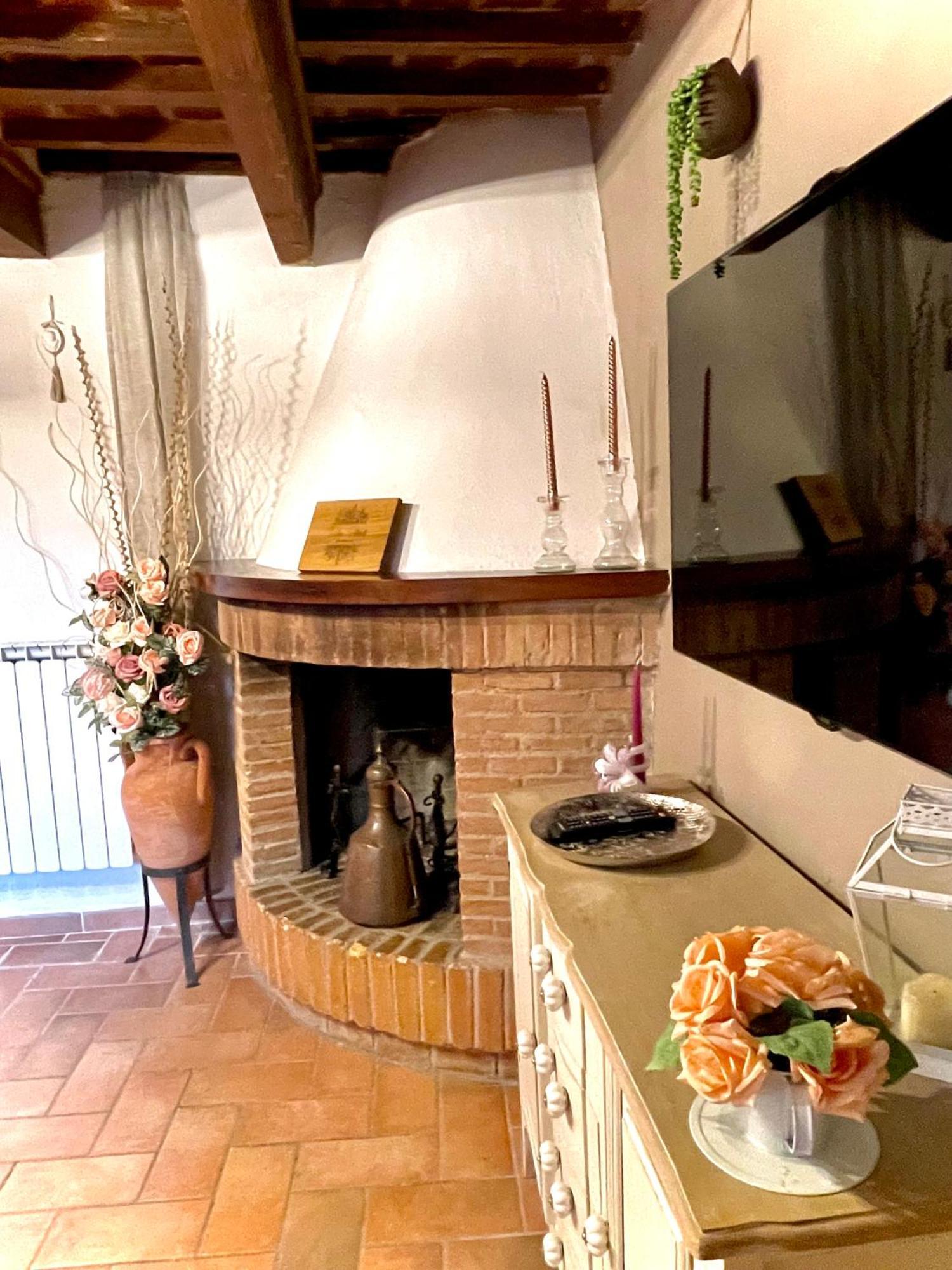 Intero Appartamento Con Private Pool E Jacuzzi Podere Settefrati Montaione Luaran gambar