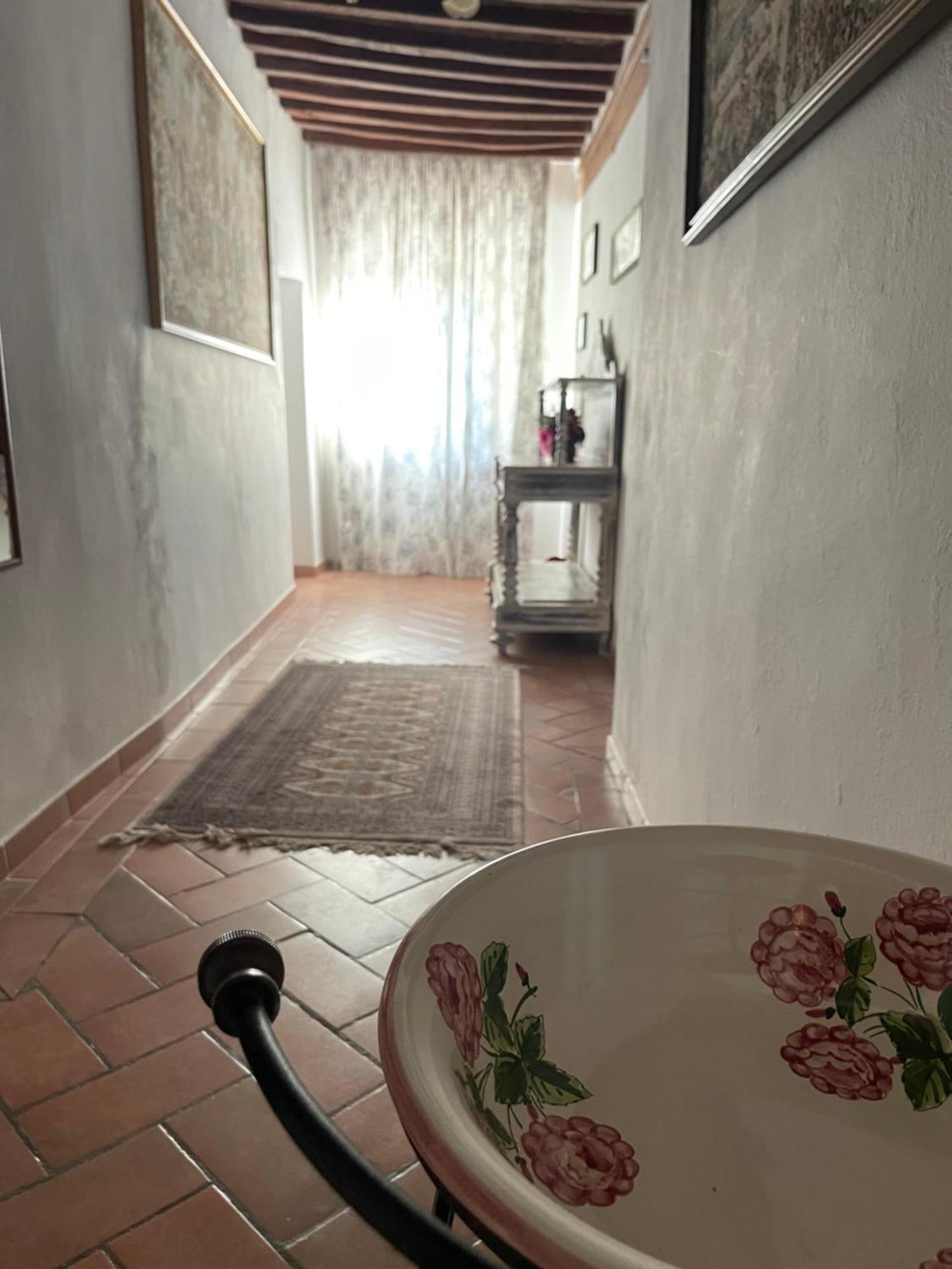 Intero Appartamento Con Private Pool E Jacuzzi Podere Settefrati Montaione Luaran gambar